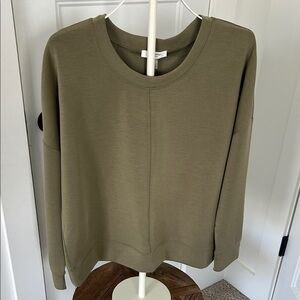 NWT Cable & Gauge Olive Green Crewneck Yummy Scuba Knit